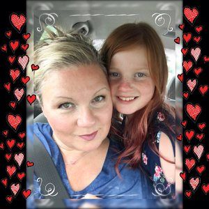 Meet your Posher, Eva